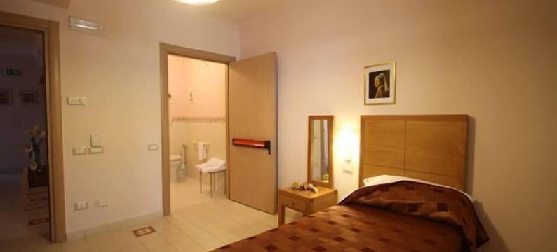 乌纳努欧瓦斯特拉达皇宫酒店(Palace Hotel Una Nuova Strada)图片