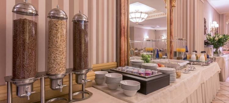 埃克斯瑞纳伊莎贝尔酒店(Hotel Exe Reina Isabel)图片