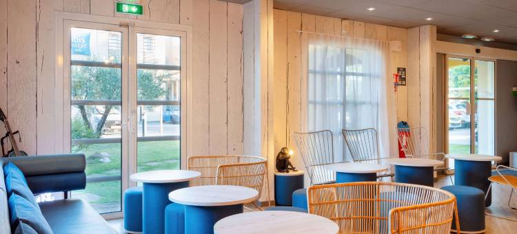 马诺斯克卡达拉舍宜必思酒店(Ibis Manosque Cadarache)图片