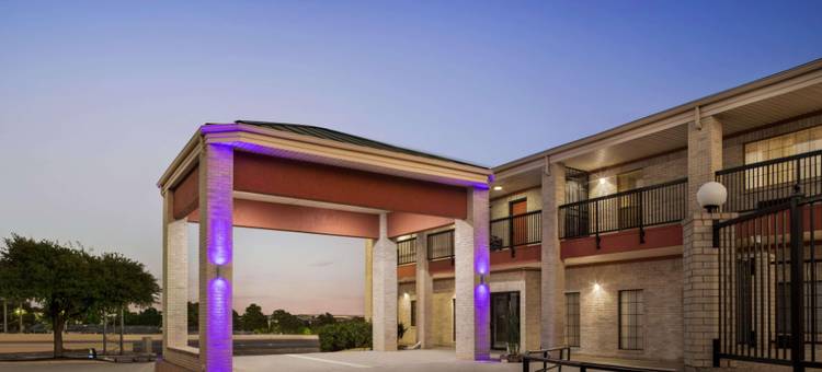 圣安东尼奥戴斯酒店-近嘉年华公园(Days Inn by Wyndham San Antonio Near Fiesta Park)图片