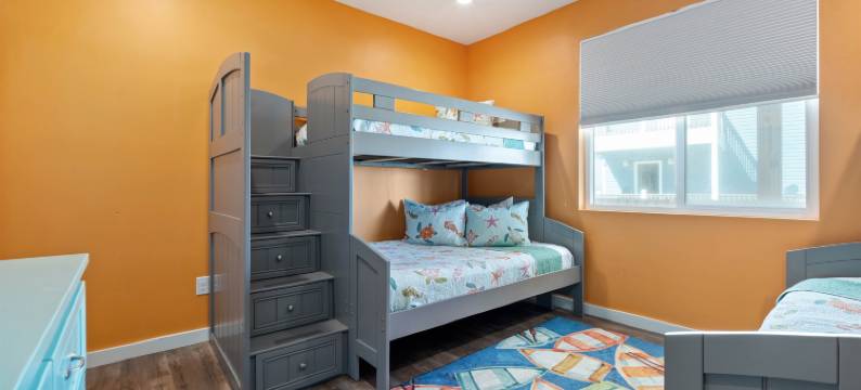 Beachfront Access and Stunning Views - Luxurious Coastal Paradise图片