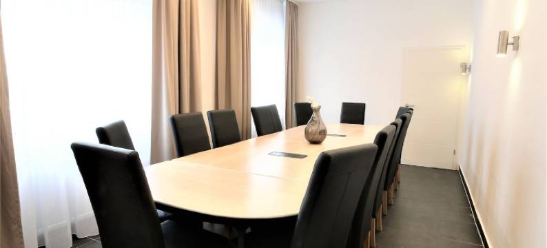 阿斯科特酒店(Ascot Hotel)图片