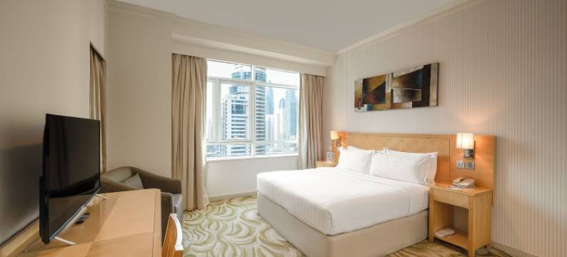 橡树丽瓦高地酒店(Oaks Liwa Heights Suites)图片