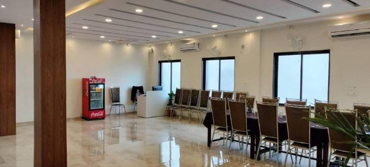 萨特卡国际酒店(Hotel Satkar International)图片