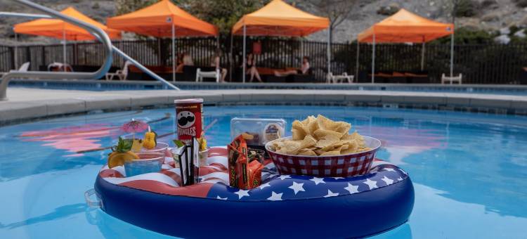 温多弗金砖娱乐场酒店 - 红狮酒店(Wendover Nugget Hotel & Casino by Red Lion Hotels)图片