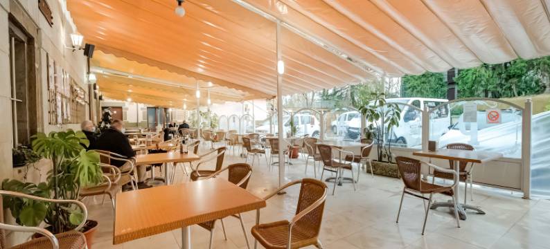 OYO La Pinta酒店餐厅(Hostal Restaurante la Pinta)图片