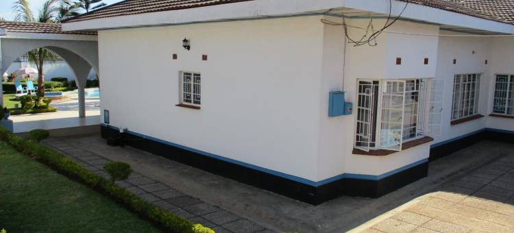 布兰岱蓝色潟湖旅馆(Blue Lagoon Lodge Blantyre)图片