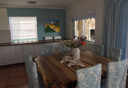 Villa Amore Hotel Overview