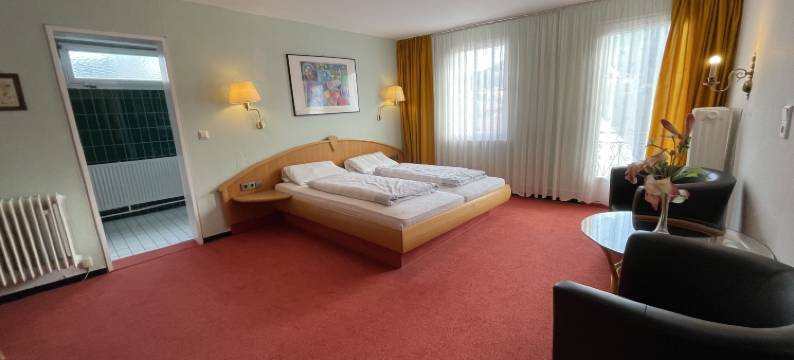 施米茨费尔登库尔酒店(Hotel Kull Von Schmidsfelden)图片