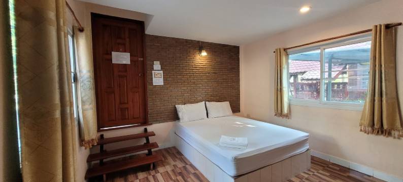 帕伊隆姆度假村(Pairom Resort)图片