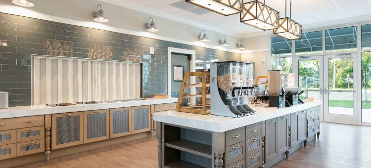 萨拉索塔卡莱尔旅馆(Carlisle Inn Sarasota)图片