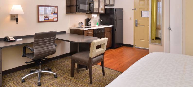 Candlewood Suites 奥斯汀圆石(Candlewood Suites AUSTIN-ROUND ROCK by IHG)图片