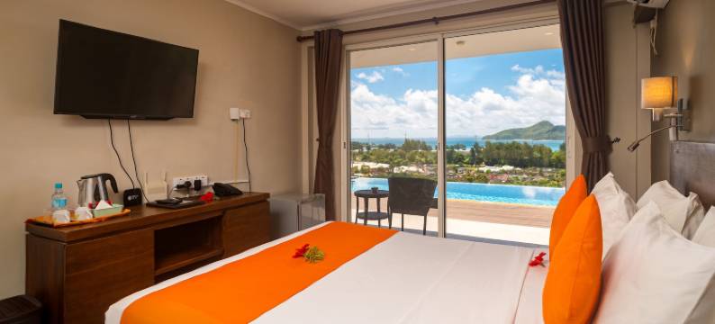 里奇公寓(The Ridge Residence)图片