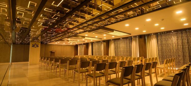 罗帕精英酒店(Roopa Elite)图片
