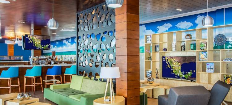 卡曼海滩节庆酒店(Fiesta Inn Playa del Carmen)图片