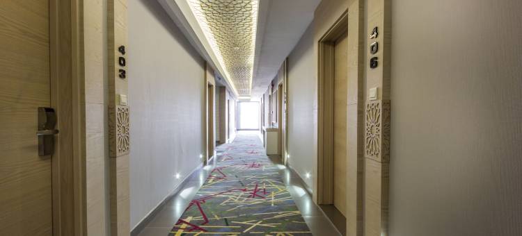 艾瓦快捷酒店 - 哈姆拉(Ewaa Express Hotel - Al Hamra)图片