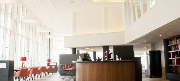 阿纳姆巴斯琛酒店(Bastion Hotel Arnhem)图片