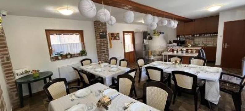 Gelleny Lux Apartman图片