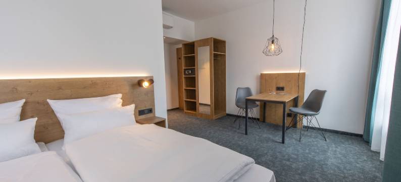 嘉酒店 - 湖滨公园(JaHotel)图片