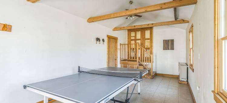 迷人的乡村四卧室度假屋有河滨景观四卧室小屋(Charming Country 4br Retreat With Riverfront Views 4 Bedroom Cabin)图片