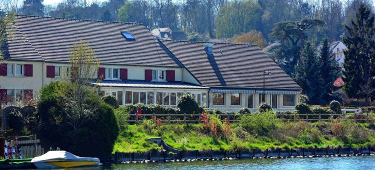 巴黎南维里埃夫里舒适酒店(Logis - Hôtel & Restaurant des Lacs Paris Sud)图片