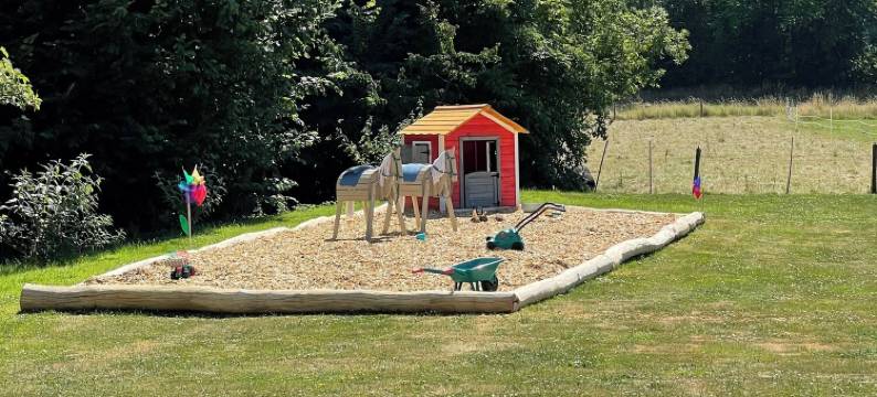 兰迪伊尔酒店比肯霍夫餐厅(Landidyll Hotel Restaurant Birkenhof)图片