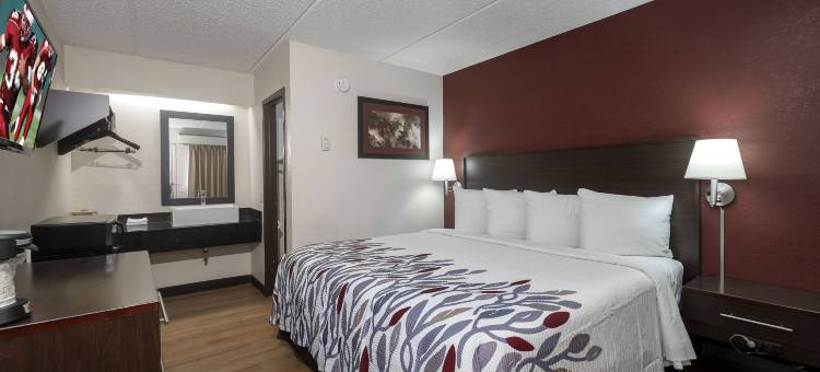 尚佩恩大学红顶酒店(Red Roof Inn Champaign - University)图片