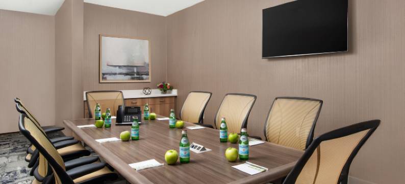 长岛布鲁克海文希尔顿惠庭套房酒店(Home2 Suites by Hilton Long Island Brookhaven)图片