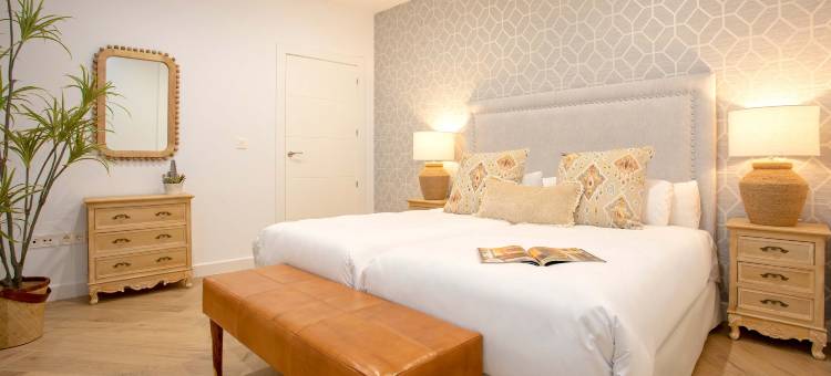Exclusive apartment in city center. Capiteles图片