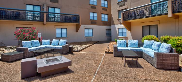 Holiday Inn Express 纳什维尔机场(Holiday Inn Express Nashville Airport)图片