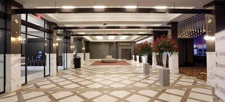 奥克格罗夫赛马游戏和酒店(Oak Grove Racing Gaming Hotel)图片