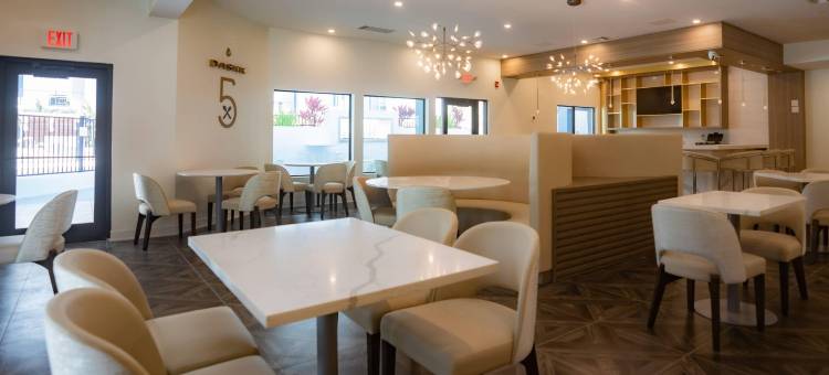 DASKK奥兰多酒店-靠近环球大道-雅辰酒店精选(Daskk Orlando Hotel Near Universal Blvd, Ascend Hotel Collection)图片