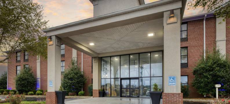 坎伯兰湖贝斯特韦斯特酒店(Best Western Lake Cumberland Inn)图片