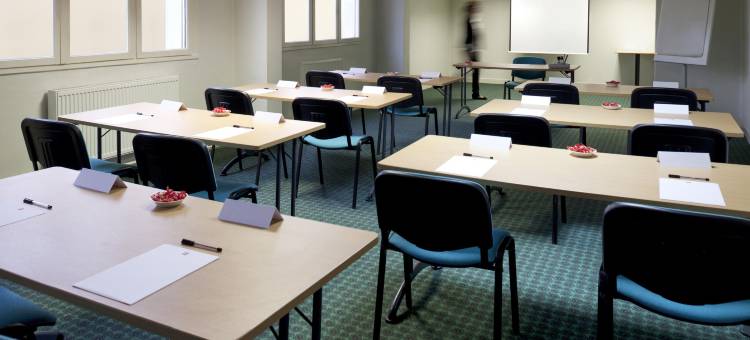 宜必思塔布奥多斯酒店(Ibis Tarbes Odos)图片