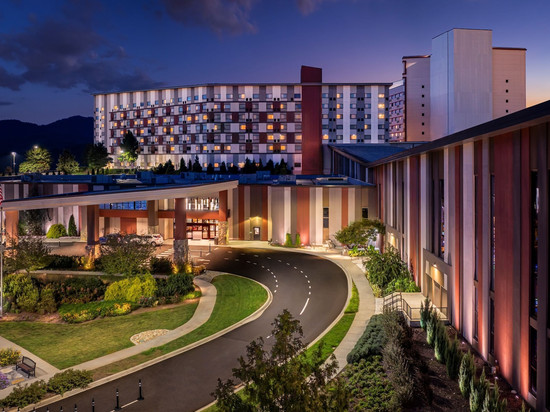 哈拉斯切罗基河谷河酒店 - 凯撒奖励目的地