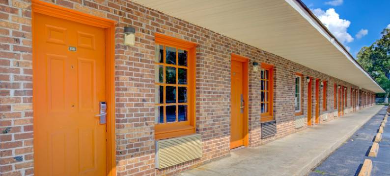 O豪华酒店，位于金斯特里SC 52号公路(Hotel O Deluxe Inn Kingstree Sc Hwy 52)图片