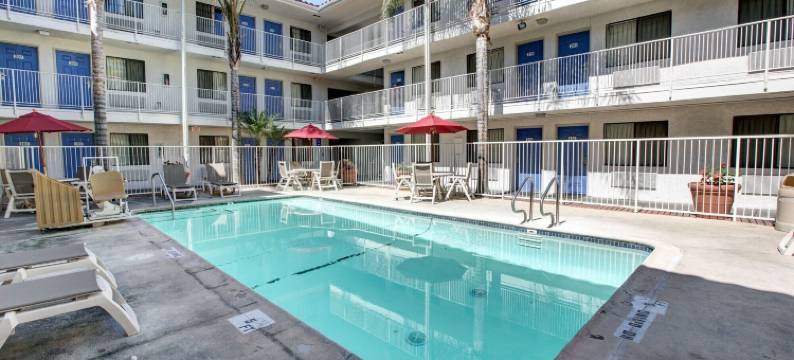 洛杉矶6号汽车旅馆- 贝尔弗劳尔(Motel 6 Bellflower, CA - Los Angeles)图片