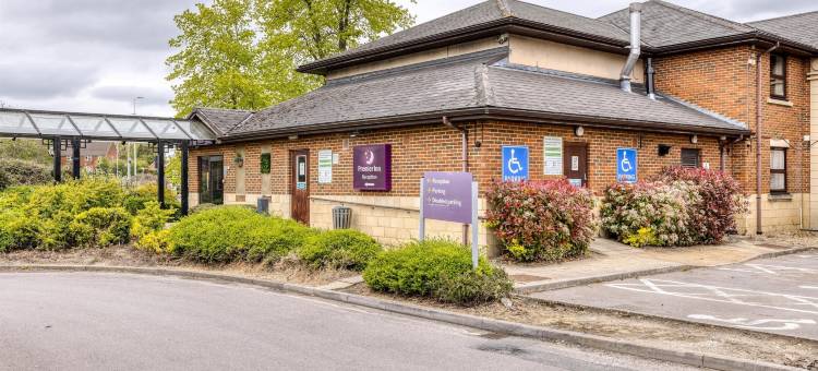 布拉克内尔中心普瑞米尔酒店(Premier Inn Bracknell Central)图片