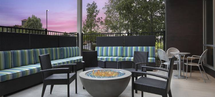 丹佛国际机场希尔顿惠庭酒店(Home2 Suites by Hilton Denver International Airport)图片