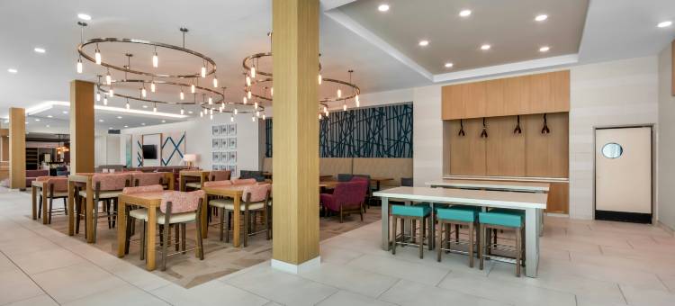 希尔顿花园酒店德斯廷购物中心(Hilton Garden Inn Destin Commons)图片