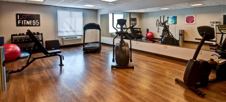 哈钦森智选假日酒店(Holiday Inn Express Hutchinson)图片