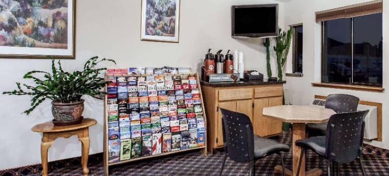 埃德蒙兹北西雅图伊克诺旅馆(Econo Lodge Edmonds North Seattle)图片