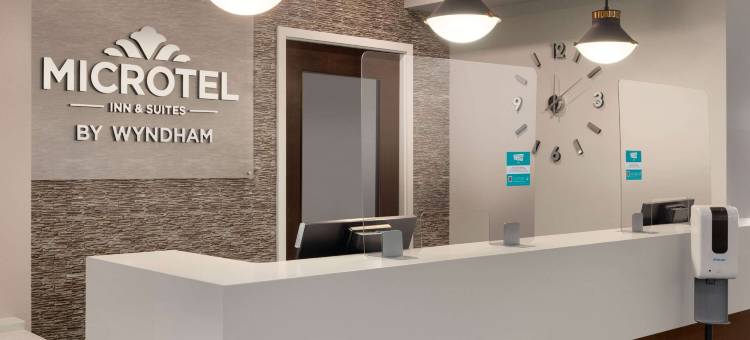 埃斯特万麦客达套房酒店(Microtel Inn & Suites by Wyndham Estevan)图片