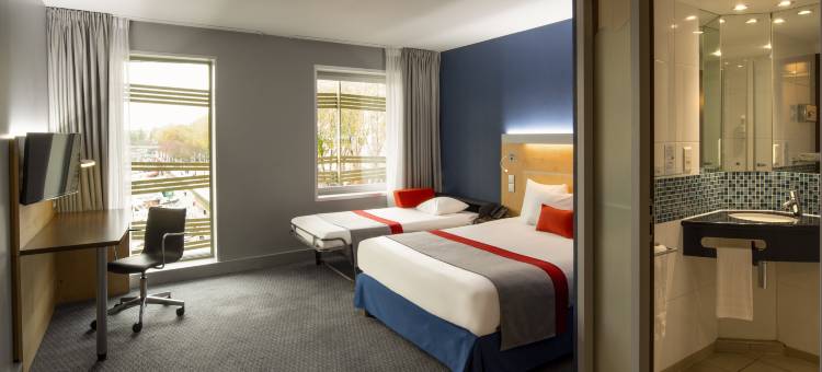 巴黎加纳尔德拉维莱特智选假日酒店(Holiday Inn Express Paris - Canal de La Villette)图片