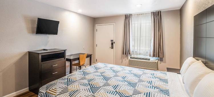 6 号汽车旅馆德克萨斯达拉斯(Motel 6 Dallas, TX)图片