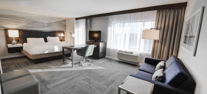 希尔顿欢朋套房酒店-魁北克市圣罗穆亚尔德(Hampton Inn & Suites by Hilton Quebec City Levis)图片