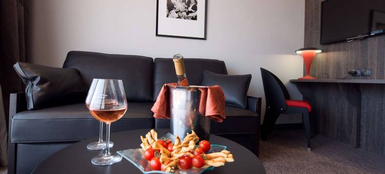 艺术家露台贝斯特韦斯特精品酒店(Best Western Premier Le Patio des Artistes - Cannes)图片