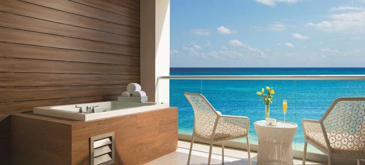 绝美坎昆海滨全包式度假村及水疗中心 - 限成人入住(Breathless Riviera Cancun Resort & Spa-All Inc.-Adults Only)图片