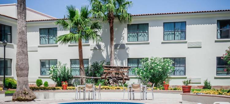 萨尔蒂洛嘉年华酒店(Fiesta Inn Saltillo)图片