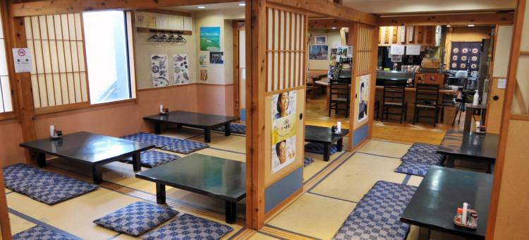 县厅前绿色饭店(Kenchomae Green Hotel)图片